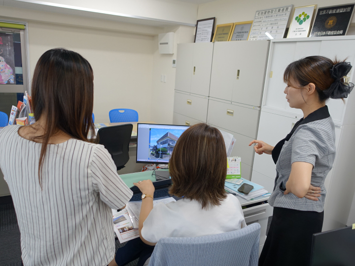 更新業務